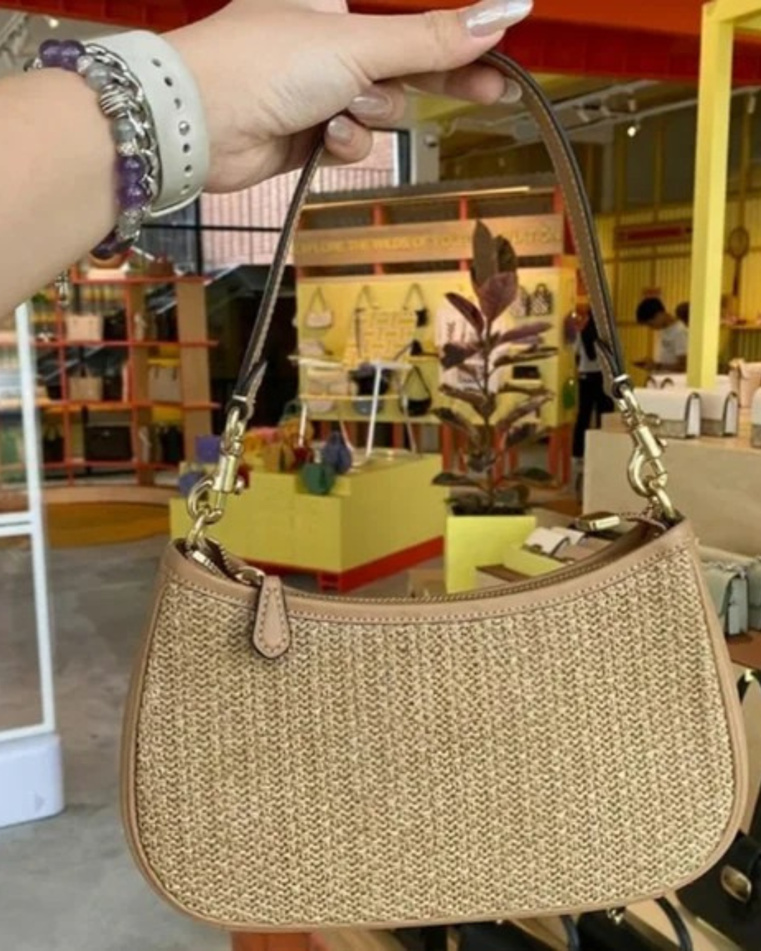 © Teri 2way Straw Handbag